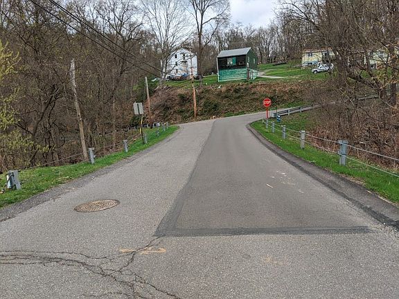 4th image of 101 Weber Rd