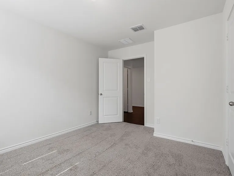 11745 Red Pheasant — Photo 32