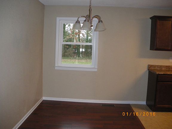 4th image of 2365 Skyview Dr