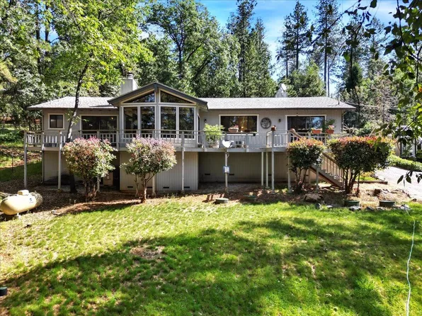 11022 Juanita Ct, Grass Valley, CA 95949