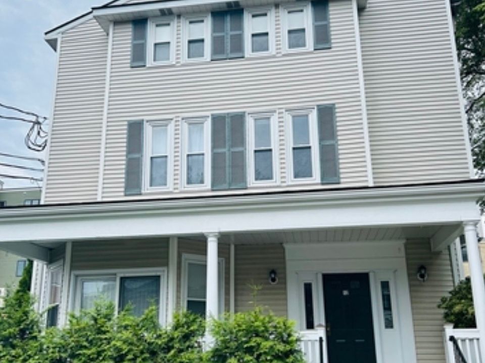 1st image of 12 Surrey St APT 2