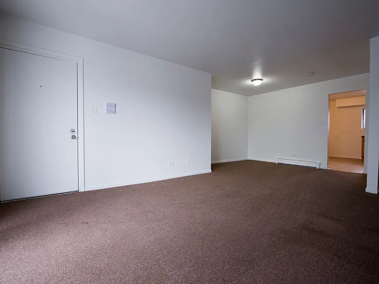 21837 Jeffrey Ave — Photo 24