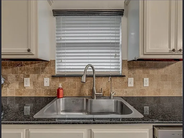 19725 Serenade Way — Photo 10