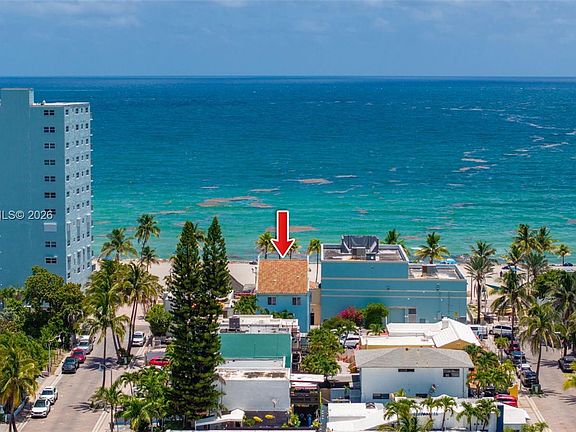 2nd image of 311 N Surf Rd