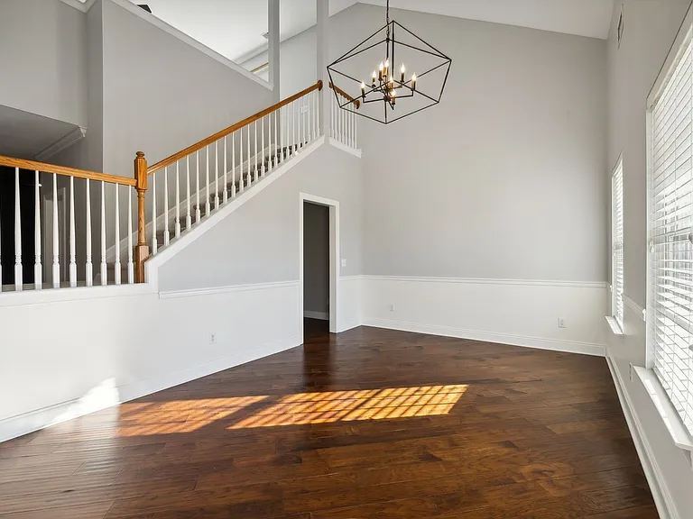 524 Pennystone Dr — Photo 6