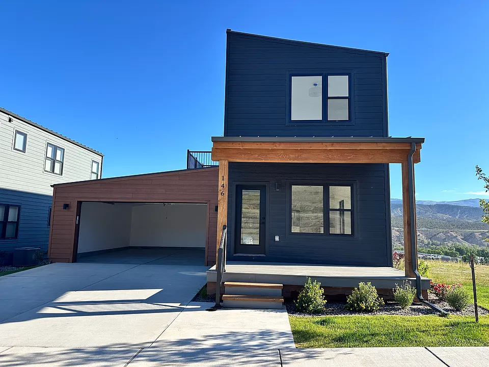 146 Kali Ln