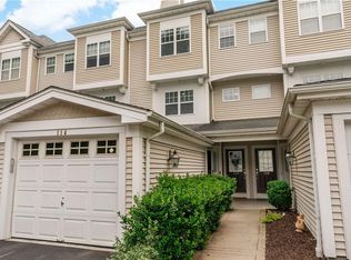 125 Viewpoint Ter, Peekskill, NY 10566