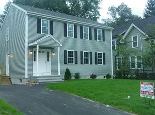 18 Gladstone St, Brockton, MA 02302