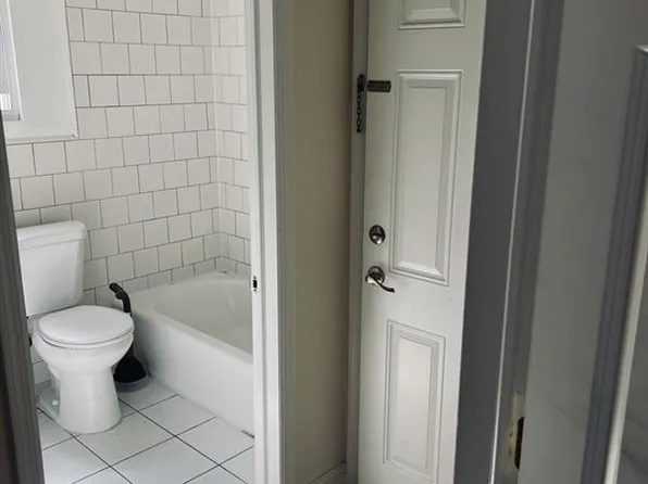 200 Central Ave, Hackensack, NJ 07601