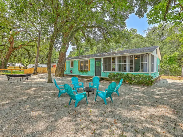 200 Hilltop Dr, Bonneau, SC 29431