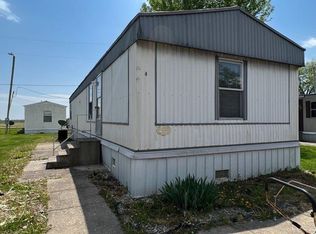 270 N Walnut St, Lyons, IN 47443