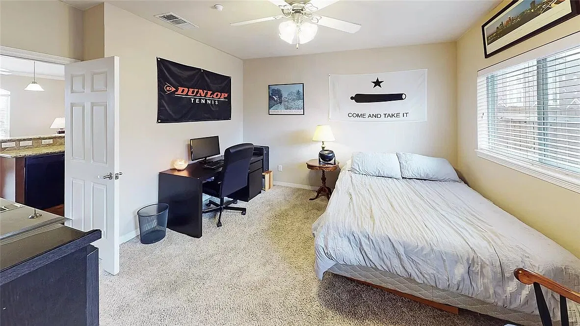 1 bed, 611 sqft, $1,100 — Photo 2