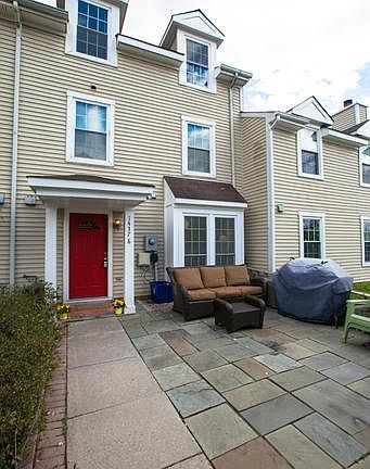 2nd image of 14378 Gringsby Ct