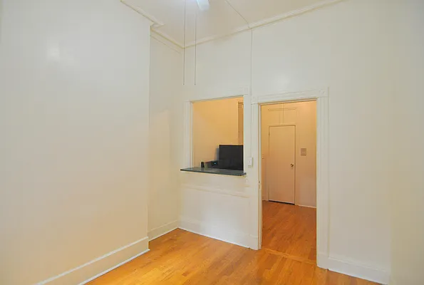 Rented by Nest Seekers International | media 15