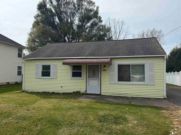 6293 Avenue H, La Salle, MI 48145