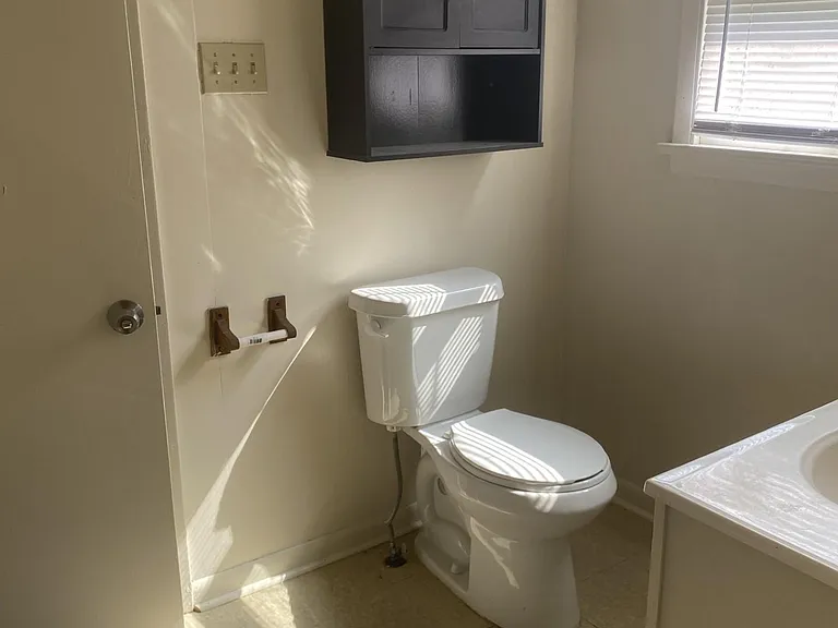 714 Evangeline Dr — Photo 10