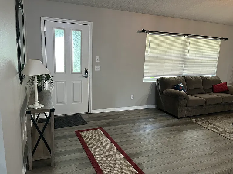 192 N Corbin Ave — Photo 12