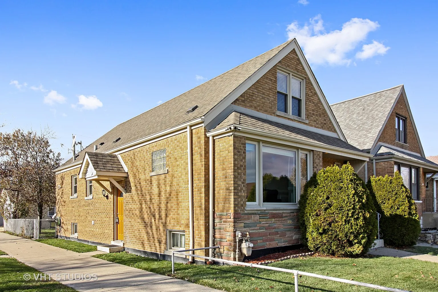 5158 S Lorel Ave photo 1