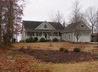 1109 W Sound Shore Dr, Edenton, NC 27932