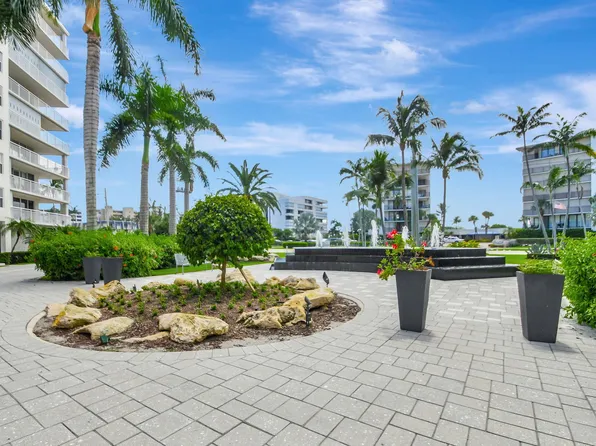 3546 S Ocean Blvd APT 512, South Palm Beach, FL 33480