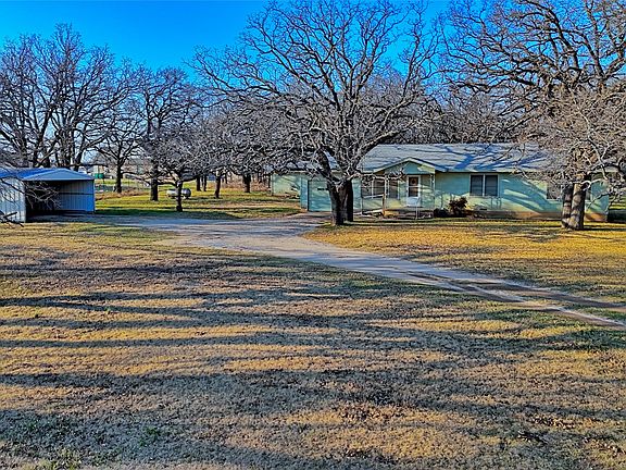 4th image of 449 Olde Towne Rd