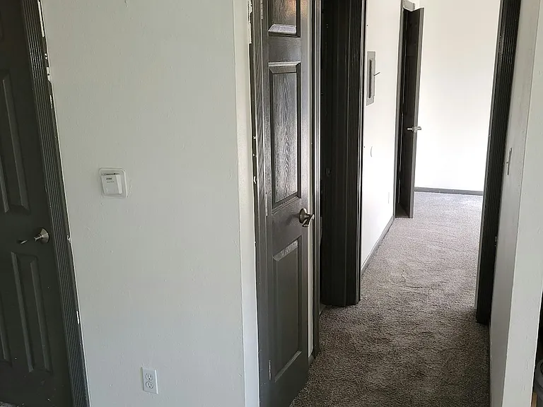 421 College Ave #202 — Photo 6