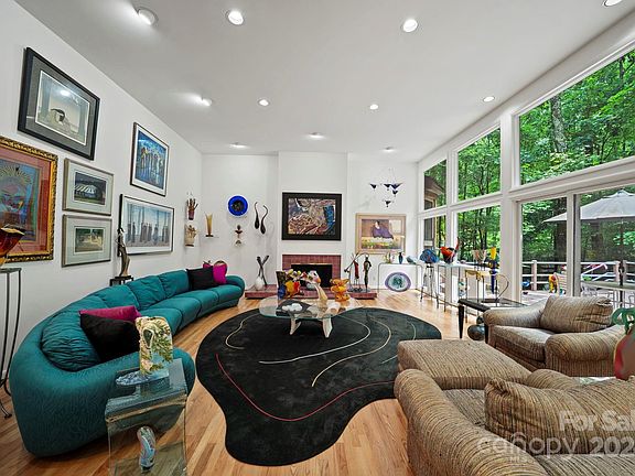 3rd image of 5401 Lancelot Dr