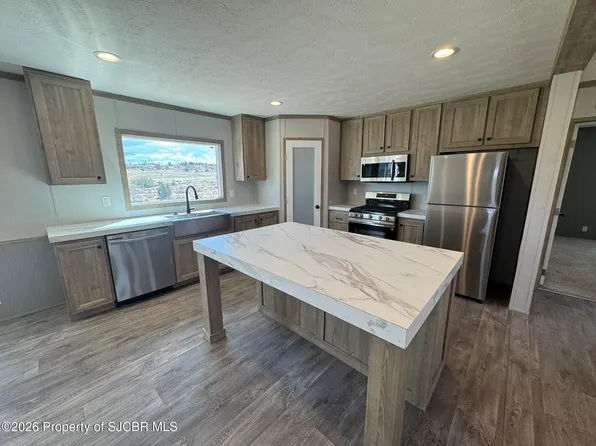 1097 Road 3000, Farmington, NM 87401