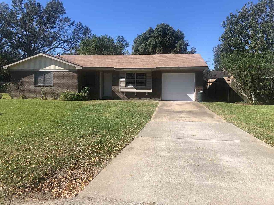 1st image of 2506 Saba Ln