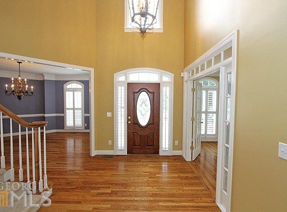 2nd image of 13 Fairhill Ct NW