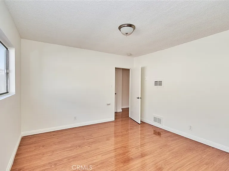 1024 S Atlantic Blvd #11 — Photo 15