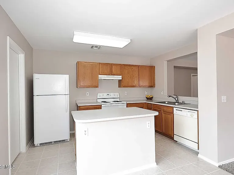 13646 W Fargo Dr — Photo 7