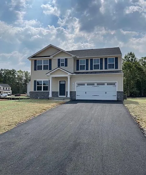 18045 South Village Dr — Photo 1