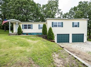 123 College St, Crocker, MO 65452
