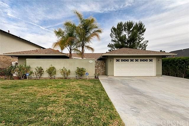 1st image of 28432 Winterdale Dr