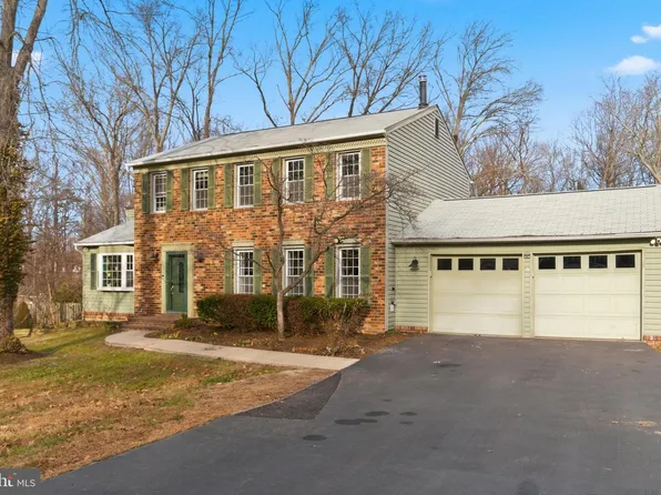 12402 Melmark Ct, Reston, VA 20191