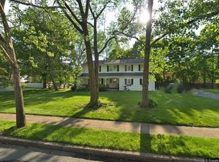 25 Liberty Rd, Tappan, NY 10983