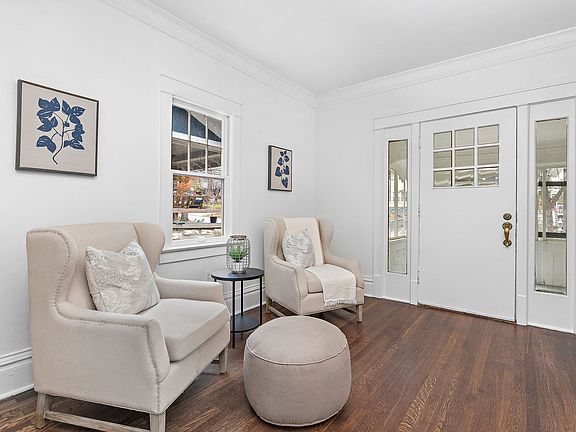 4th image of 15 W 58th St