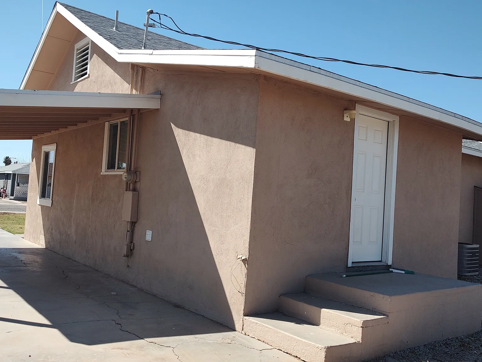 3 bed, 2576 sqft, $1,650 — Photo 3
