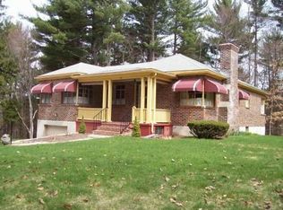 86 Southbridge Rd, Dudley, MA 01571