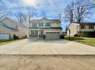 2171 Rose Rd, Loveland, OH 45140