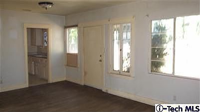 2nd image of 3932 Mountain View Ave