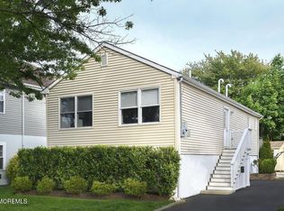 18 Meadowbrook Avenue, Rumson, NJ 07760