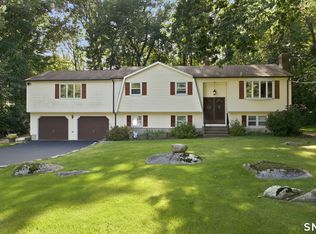 19 Crestwood Drive, East Hampton, CT 06424