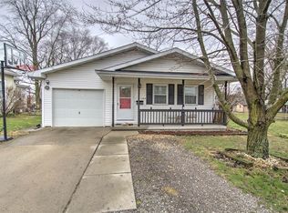 504 S Isabella St, Clinton, IL 61727