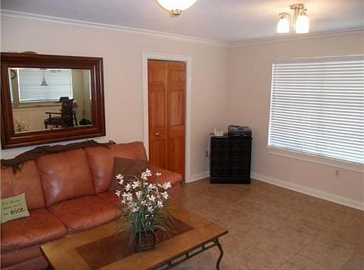 5th image of 9911 E Wheaton Cir