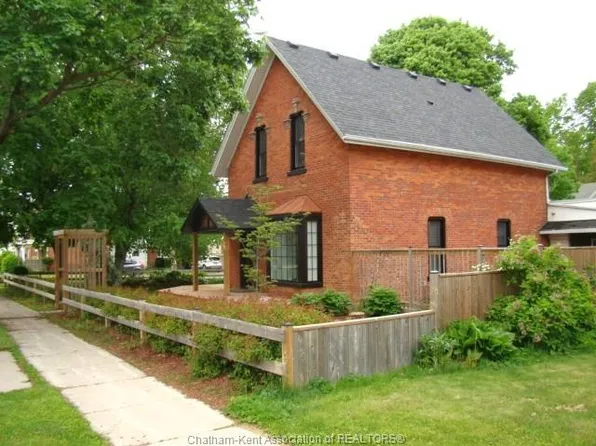 26 Erie St S, Chatham Kent, ON N0P 2P0