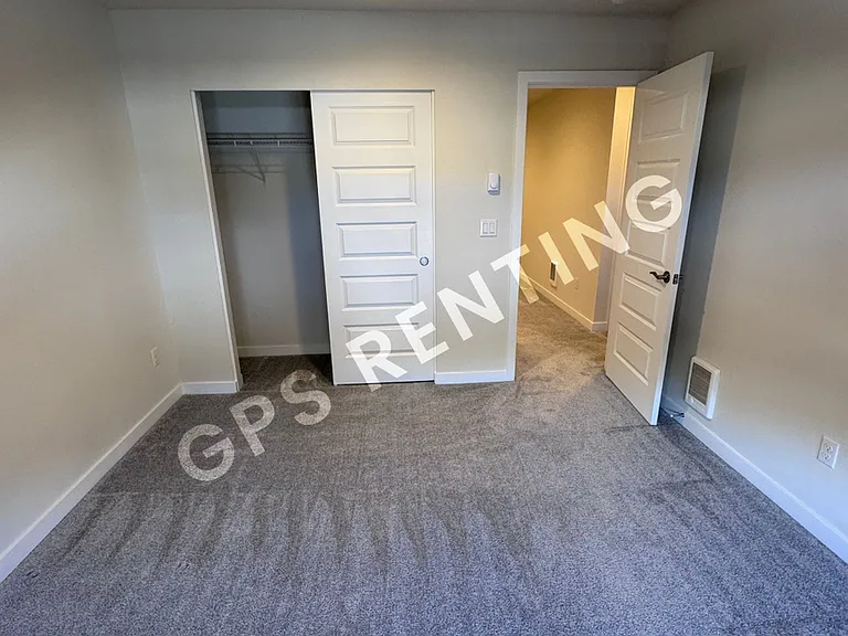 23803 7th Ave SE #E — Photo 17