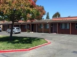 1015 S A St APT 2, Santa Rosa, CA 95404