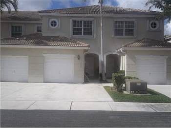 1st image of 402 SW 120th Ave